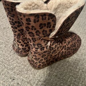 BearPaw leopard print Boots